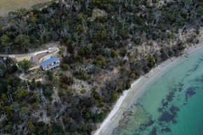 Island Home in Killora Bay
